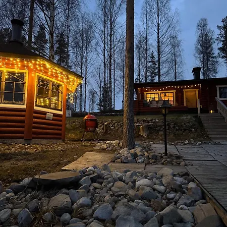 Viihtyisae Hirsimoekki Venturissa Siurlahti